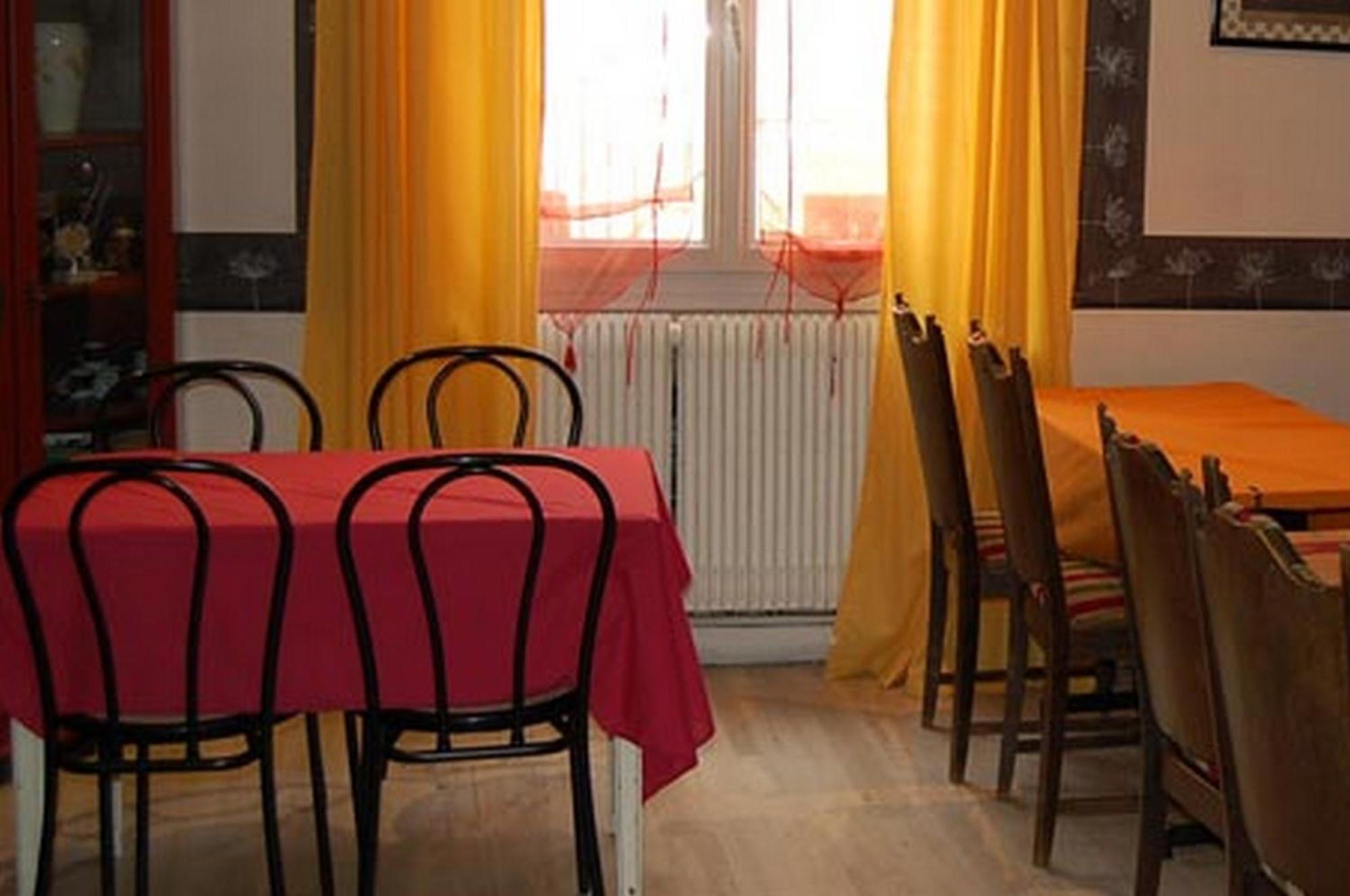 Hotel Des Jacobines 샬롱쉬르송 외부 사진